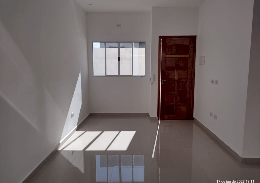 Imagem imóvel CASA COM PISCINA 2 DORMITÓRIOS COM SUÍTE