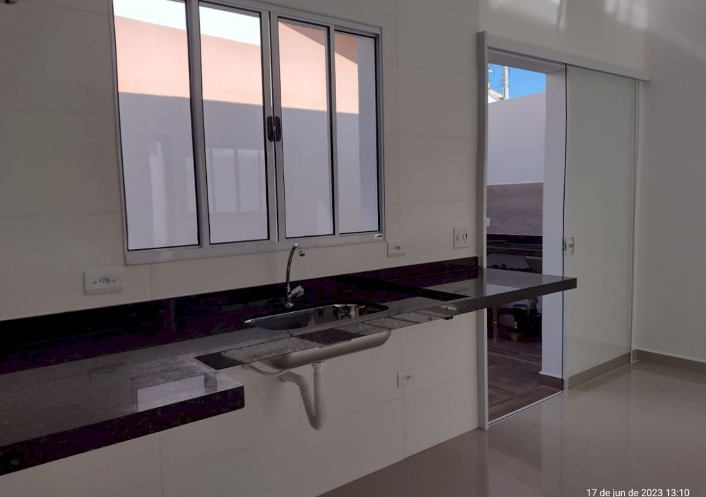 Imagem imóvel CASA COM PISCINA 2 DORMITÓRIOS COM SUÍTE