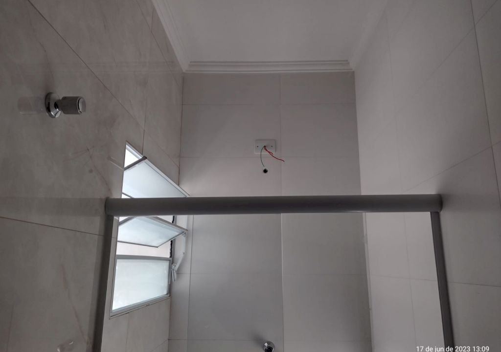 Imagem imóvel CASA COM PISCINA 2 DORMITÓRIOS COM SUÍTE