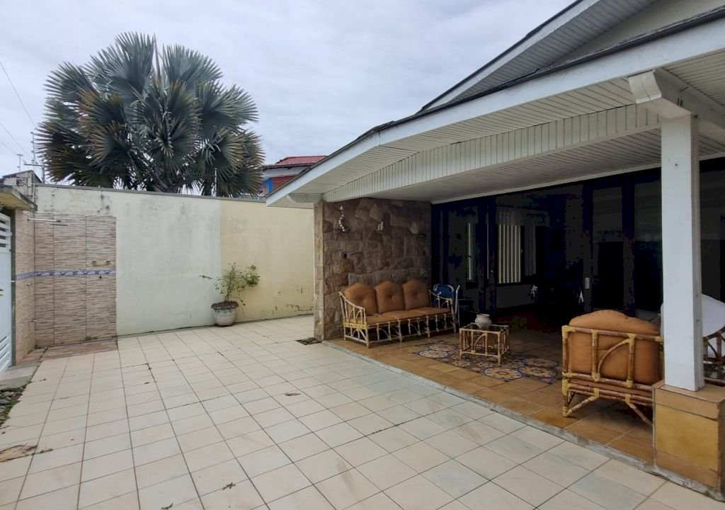 Imagem imóvel CASA COM 6 DORMITÓRIOS NO CIBRATEL
