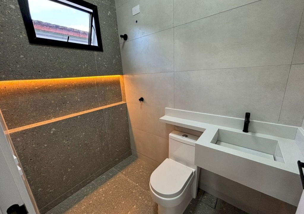 Imagem imóvel CASA MODERNA 2 SUÍTES PISCINA AREA GOURMET